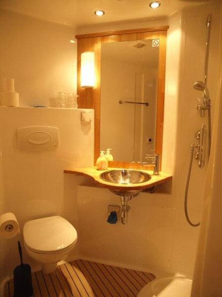 Hotel Garni Villa Carmen Ла-Ньоввіль Екстер'єр фото