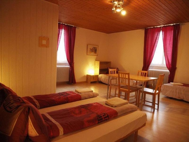 Hotel Garni Villa Carmen Ла-Ньоввіль Екстер'єр фото