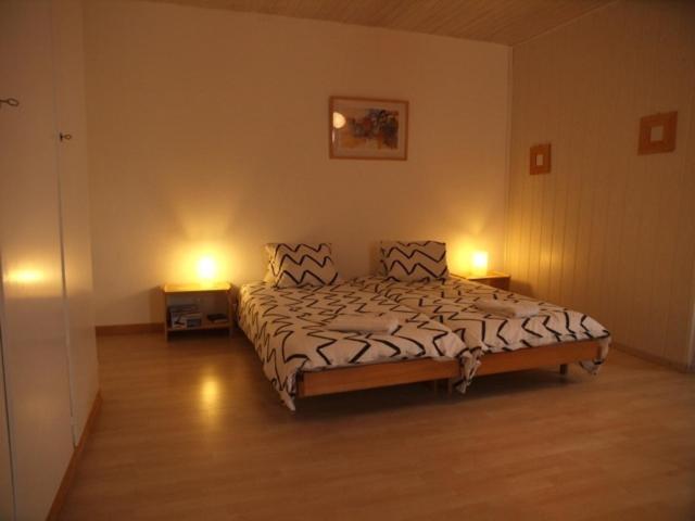 Hotel Garni Villa Carmen Ла-Ньоввіль Номер фото